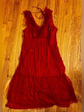 Adrianna Papell Red Sleeveless Dress with V-Neck